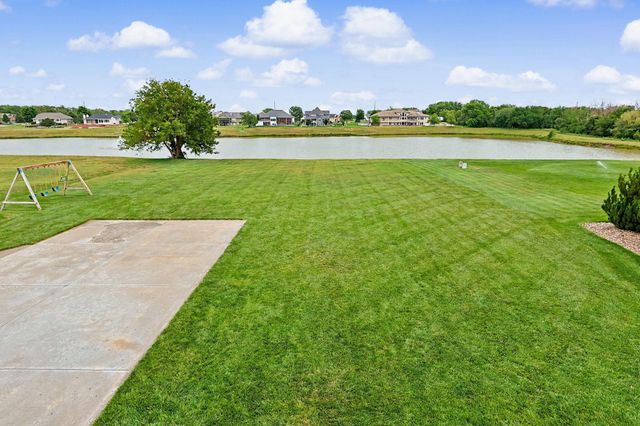 150 S Blue Bells Ct, Garden Plain, KS 67050