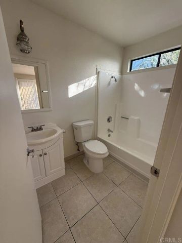 4120 Estrella Ave 14, San Diego, CA 92105