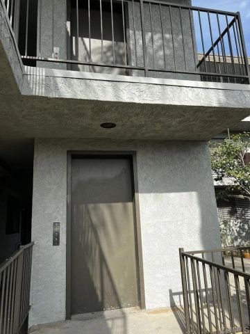4120 Estrella Ave 14, San Diego, CA 92105