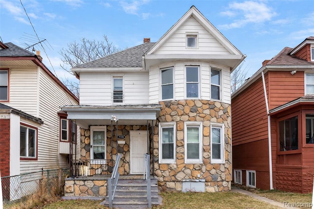 7720 E Canfield Street, Detroit, MI 48214