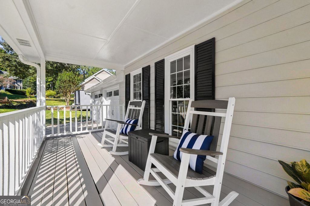 9255 Brumbelow Crossing Way, Alpharetta, GA 30022 — photo 2