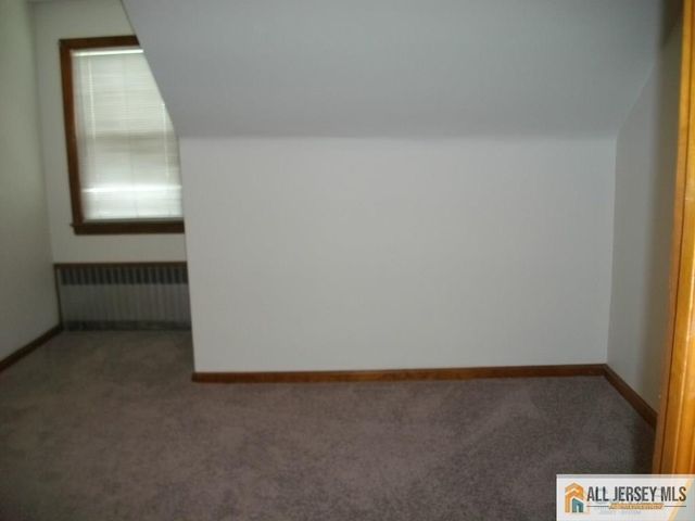 6 Linwood Place, North Brunswick, NJ 08902