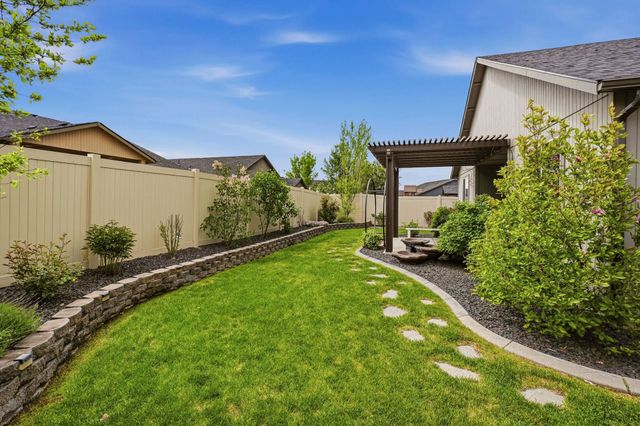 716 Osprey Dr, Cheney, WA 99004
