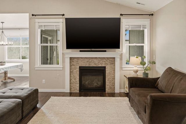 716 Osprey Dr, Cheney, WA 99004