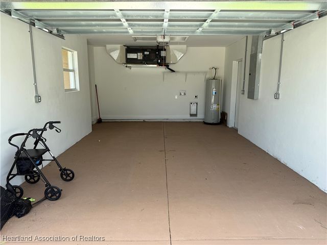 229 Sunbeam Avenue, Lake Placid, FL 33852