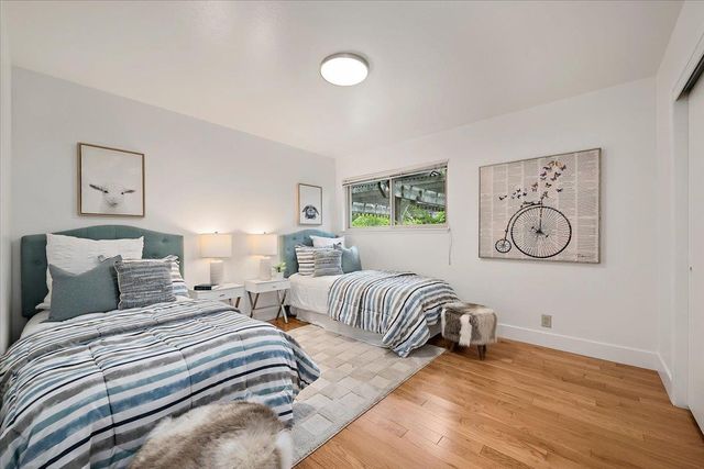 216 Montclair Road, Los Gatos, CA 95032