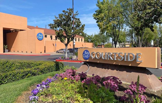 216 Montclair Road, Los Gatos, CA 95032