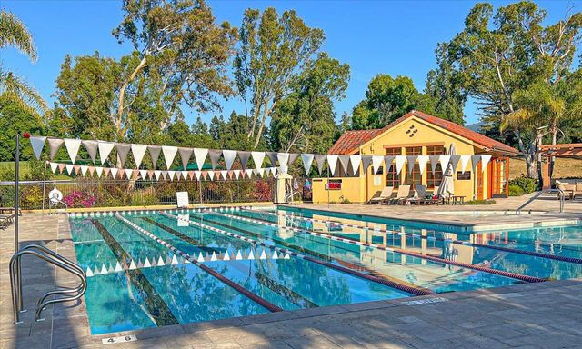 216 Montclair Road, Los Gatos, CA 95032