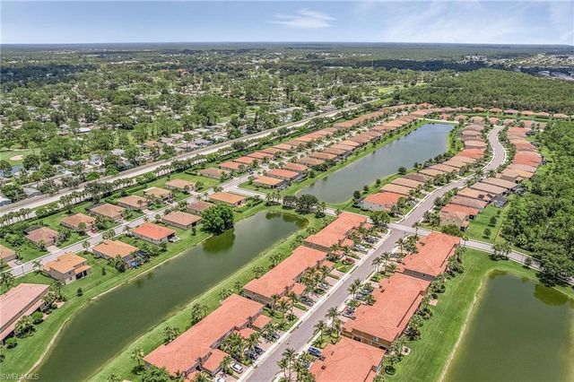 2427 Laurentina LN, Cape Coral, FL 33909