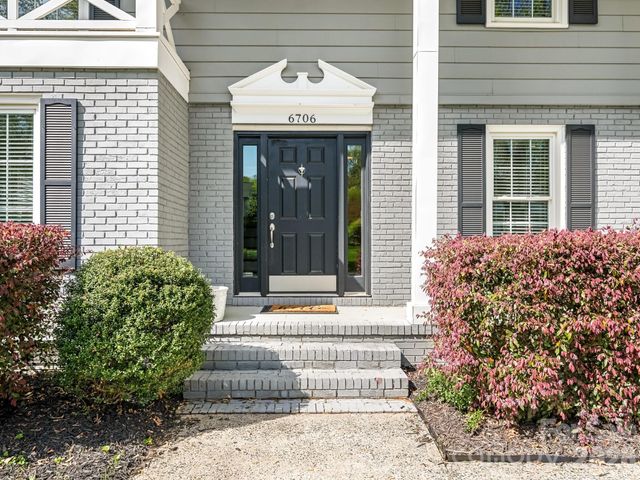 6706 Brynwood Drive, Charlotte, NC 28220