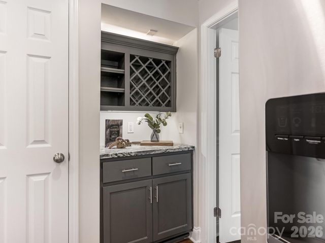 6706 Brynwood Drive, Charlotte, NC 28220