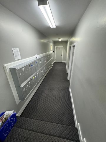 1186 Worcester Rd 231, Framingham, MA 01702