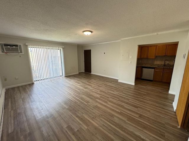 1186 Worcester Rd 231, Framingham, MA 01702