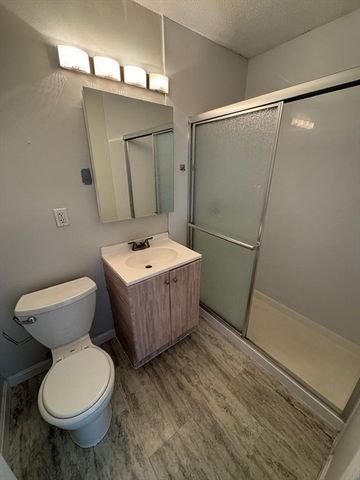 1186 Worcester Rd 231, Framingham, MA 01702
