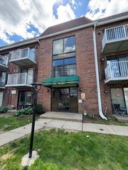 1186 Worcester Rd 231, Framingham, MA 01702