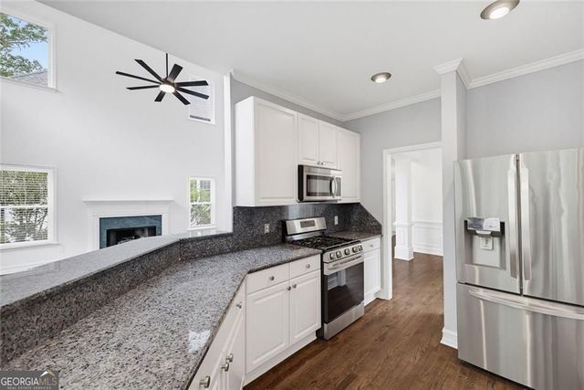 1327 Oaklawn Avenue NE, Brookhaven, GA 30319