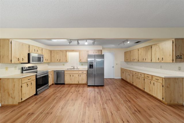 8890 SW 96TH STREET B, Ocala, FL 34481