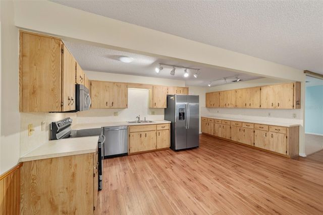 8890 SW 96TH STREET B, Ocala, FL 34481