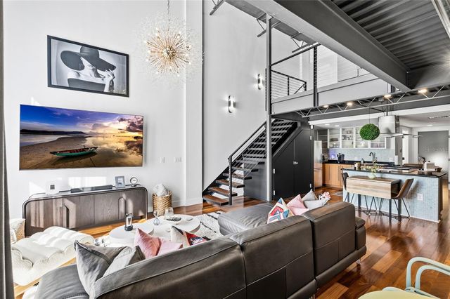 213 N 12TH STREET, Tampa, FL 33602