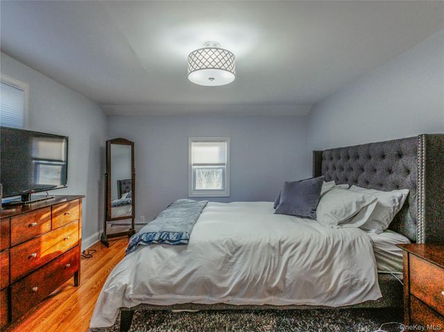 17 Mott Street, Patchogue, NY 11772