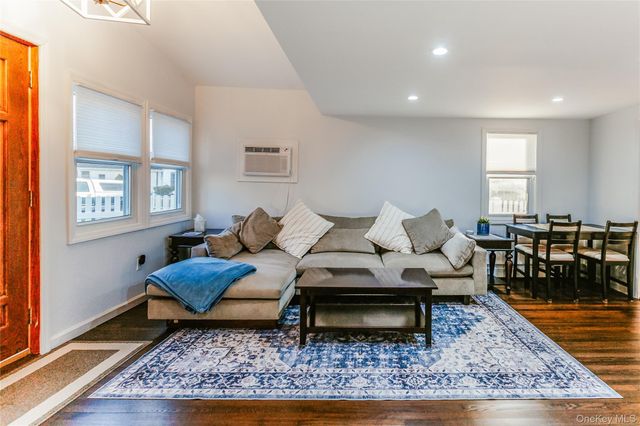 17 Mott Street, Patchogue, NY 11772