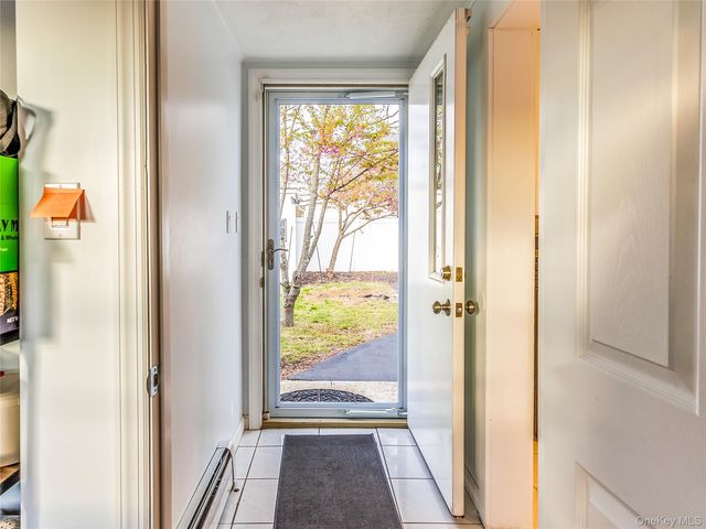 17 Mott Street, Patchogue, NY 11772