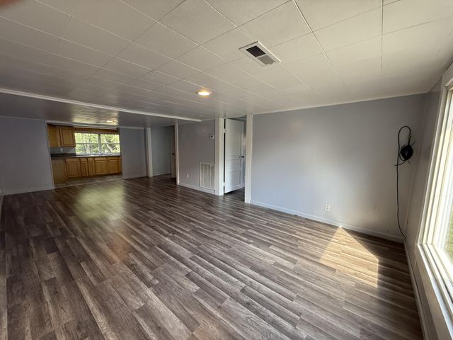 165 County Road 900, Etowah, TN 37331