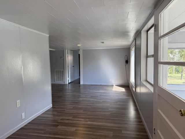165 County Road 900, Etowah, TN 37331