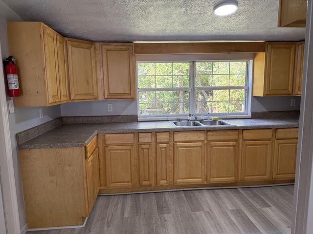 165 County Road 900, Etowah, TN 37331