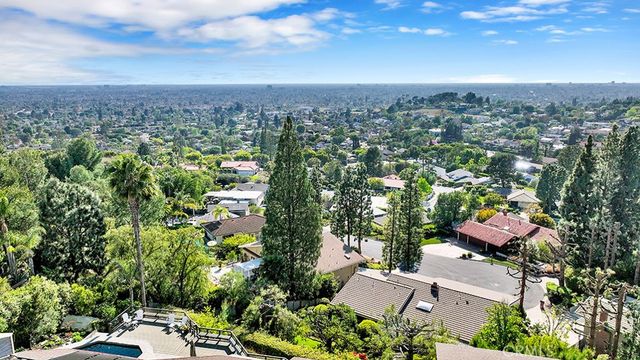 10841 Hideaway, North Tustin, CA 92705