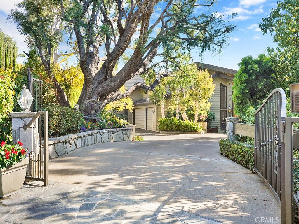 10841 Hideaway, North Tustin, CA 92705
