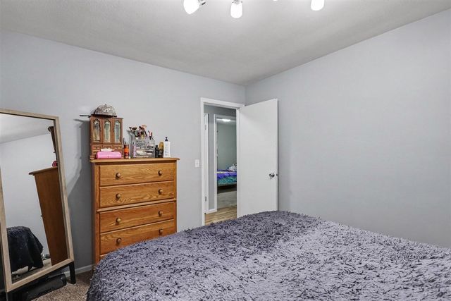 1830 Kings Court, Muskegon, MI 49445