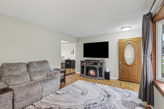1830 Kings Court, Muskegon, MI 49445