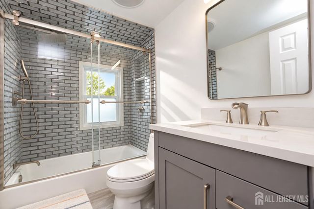 24 Helena Street, East Brunswick, NJ 08816