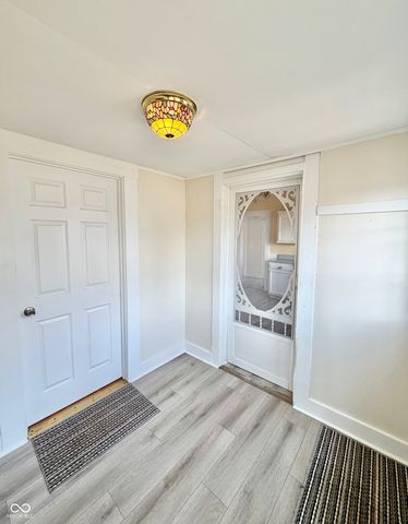 1302 5th Street, Covington, IN 47932