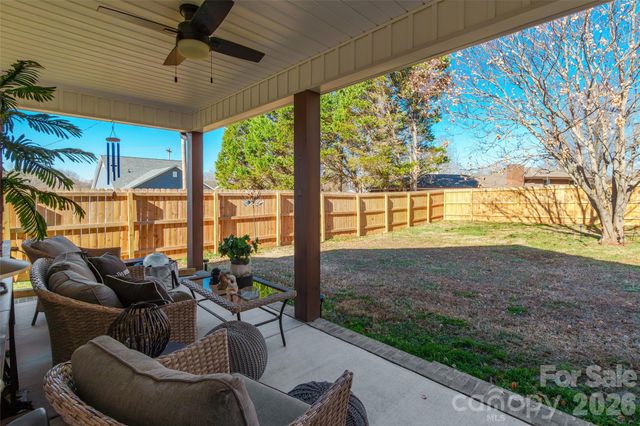 1325 E Cannon Avenue, Albemarle, NC 28001