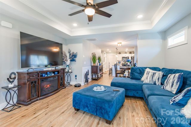 1325 E Cannon Avenue, Albemarle, NC 28001