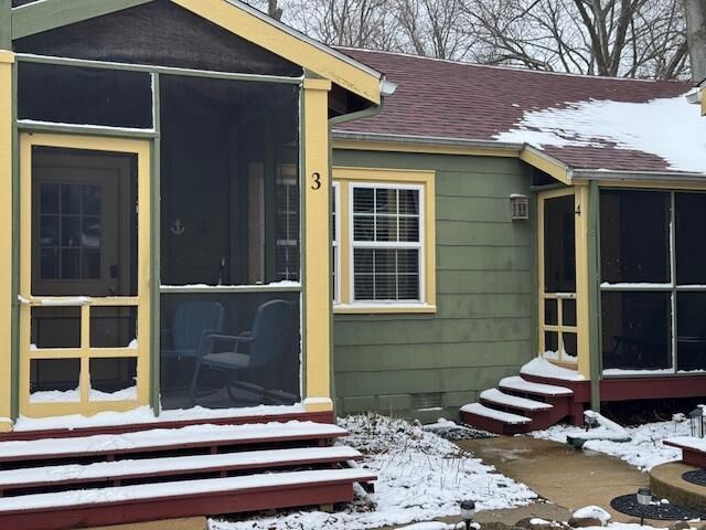 15657 Lakeshore Road 3, Union Pier, MI 49129