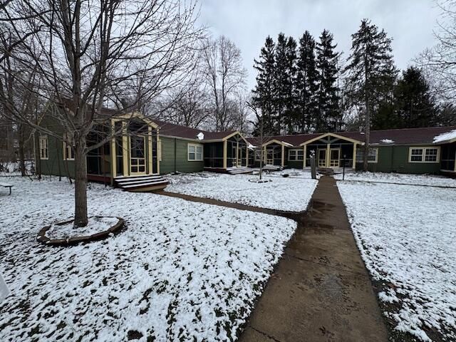 15657 Lakeshore Road 3, Union Pier, MI 49129