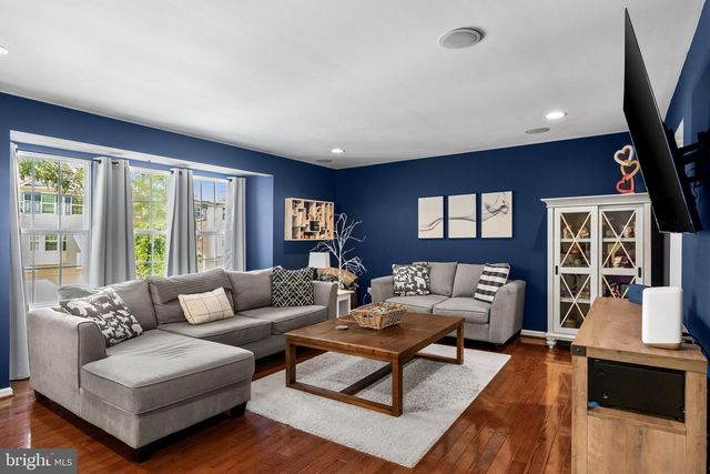204 NATHAN DR, Cinnaminson, NJ 08077