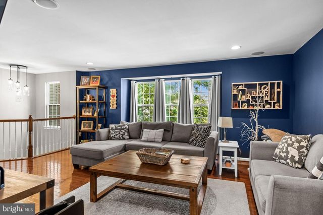 204 NATHAN DR, Cinnaminson, NJ 08077