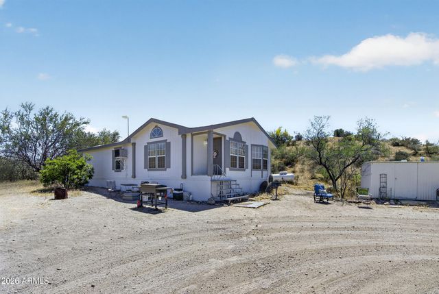 38809 E SPOTTED HORSE Trail, Florence, AZ 85132