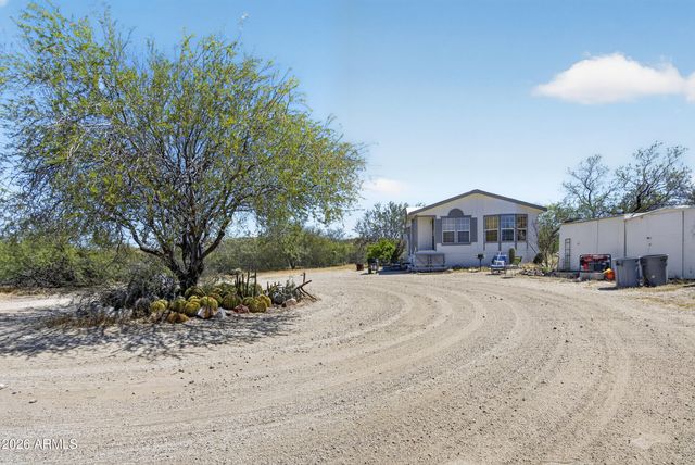 38809 E SPOTTED HORSE Trail, Florence, AZ 85132