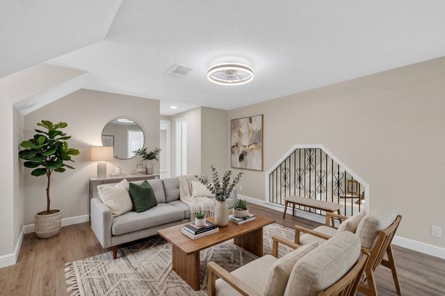 4001 Georgian Drive, Haltom City, TX 76117