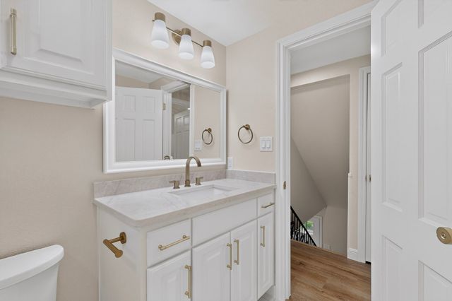 4001 Georgian Drive, Haltom City, TX 76117