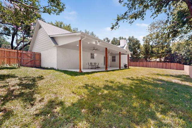 4001 Georgian Drive, Haltom City, TX 76117