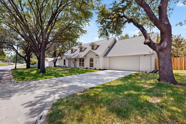 4001 Georgian Drive, Haltom City, TX 76117