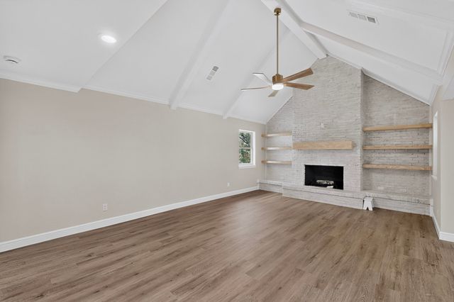 4001 Georgian Drive, Haltom City, TX 76117
