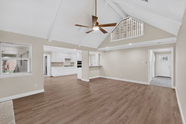 4001 Georgian Drive, Haltom City, TX 76117