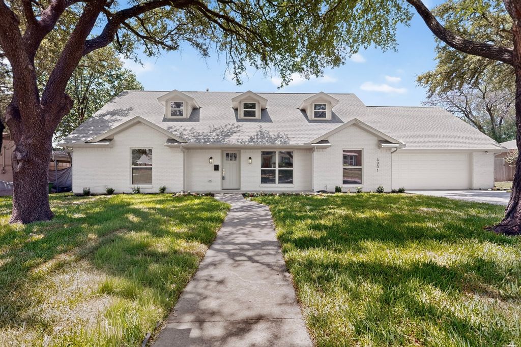 4001 Georgian Drive, Haltom City, TX 76117